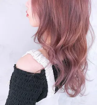 セミロング カラー ヘアアレンジ AHNKISM AHNKISMのヘアスタイル