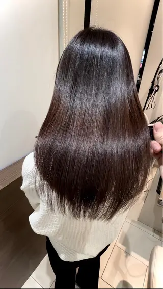 ロング カラー 横山 直輝のヘアスタイル