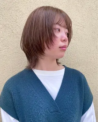 ミディアム カラー 塩谷 雪花のヘアスタイル