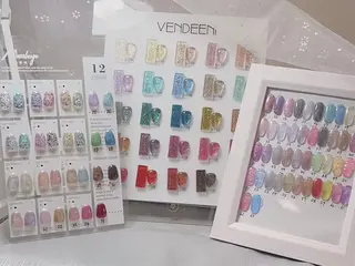 ネイル A KIのネイルデザイン