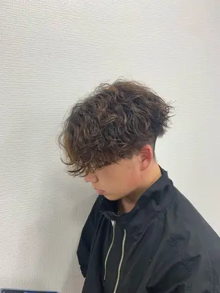 ショート カラー パーマ メンズ ⚡️メンズ特化⚡️ RYUKIのヘアスタイル
