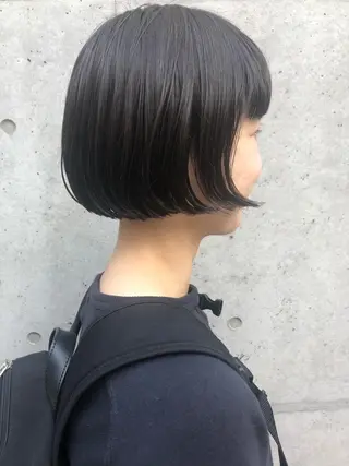 ショート カラー パーマ 長井 美佳のヘアスタイル