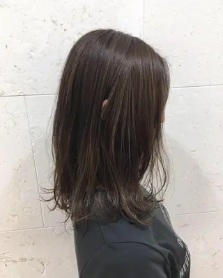 セミロング カラー 斉藤 貴也のヘアスタイル