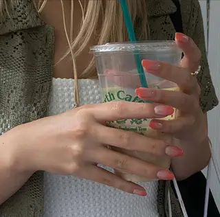 ネイル ♱˖⁺ 𝒎𝒐𝒑𝒊 ⁺のネイルデザイン