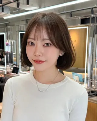 ショート カラー 木元 瑛✂︎ボブのヘアスタイル