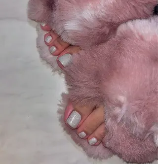 ネイル 𝐁𝐞𝐥𝐥 𝐦𝐞のネイルデザイン