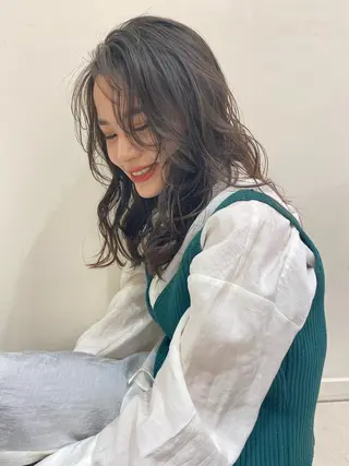 髪質改善/白髪ぼかし レイヤー　🌱千咲季のヘアスタイル