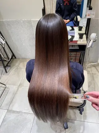 ロング 🎁毎月通える価格✨ QUATRO金子裕也のヘアスタイル