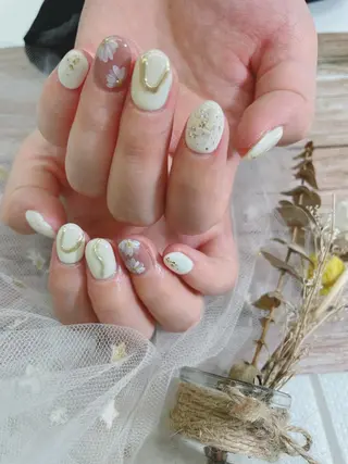 ネイル 🦋ネイルサロン ブラン🌈ゆりのネイルデザイン