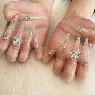 ネイル ゴテゴテ💙ワンホン リオナのネイルデザイン