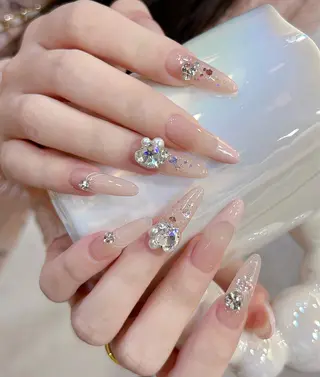 ネイル u1salon所属・ゆい ユイのネイルデザイン