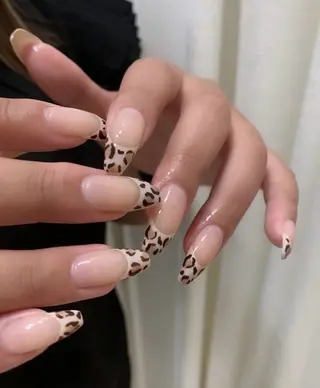 each Hibikiのネイルデザイン