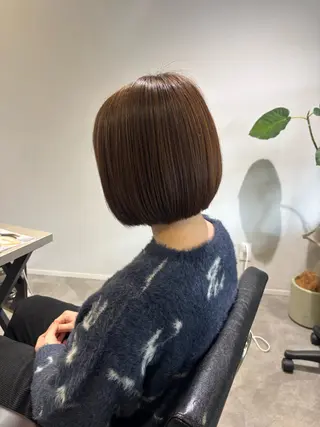 ミディアム 長尾ゆりの/ボブ/ ベージュ/ハイトーンのヘアスタイル