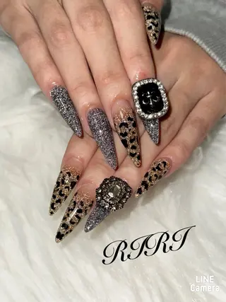 ネイル riri オーナーのネイルデザイン