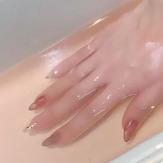 ネイル 🖤re； eye🖤のマツエク・マツパデザイン