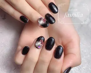 ネイル -nailroom- familiaのネイルデザイン