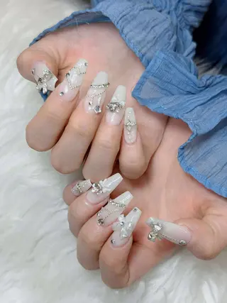 ネイル Lumi Nail 新大久保3‘のネイルデザイン