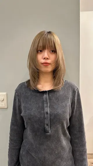 ミディアム ショートカット／パー マ🫧kotoneのヘアスタイル