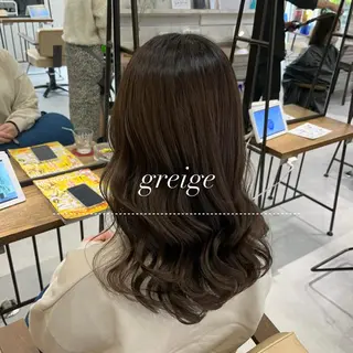 ミディアム ELEN 新百合ヶ丘のヘアスタイル