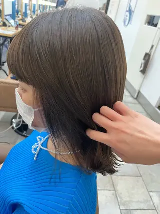 ミディアム カラー カラー/アイリスト 麻優のヘアスタイル