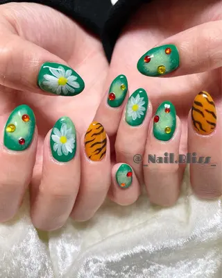 ネイル NAIL BLISSのネイルデザイン