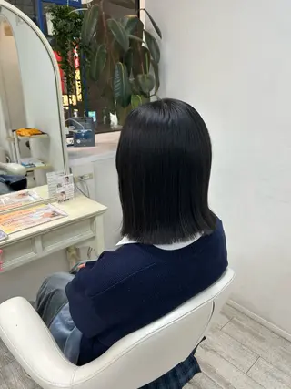 ミディアム 小川 夏花のヘアスタイル