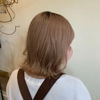 ミディアム カラー 山本 知佳のヘアスタイル