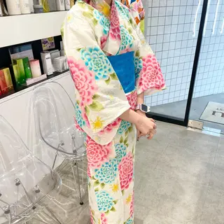 セミロング カラー パーマ ヘアアレンジ メンズ キッズ ネイル マツエク・マツパ アイブロウ mona/ ストレートスタイル✨のヘアスタイル