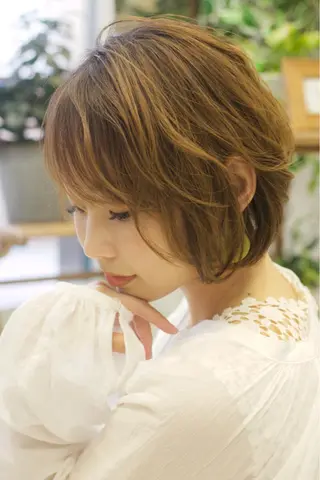ショート ✨圧倒的満足度◎ 小顔美人ショート✨佃のヘアスタイル