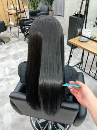 カラー ✨透明感カラー🫧 れんのヘアスタイル