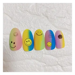 ミディアム ネイル 👑enen style👑のネイルデザイン