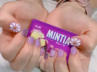 ネイル ネイルサロン トゥルースのネイルデザイン