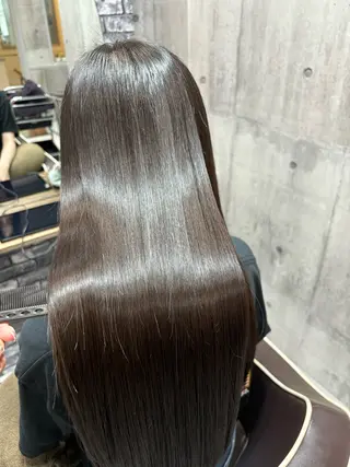 ロング Carrefour LOCO Kyogoku八潮店【カルフールロコキョウゴク】所属・LOCO Aikaのヘアスタイル