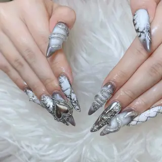 ネイル ANH NAIL ゴテゴテ専門店💎のネイルデザイン