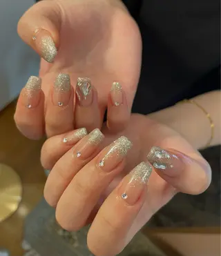 ネイル Nailsalon Olu所属・ネイリスト Nanaのネイルデザイン