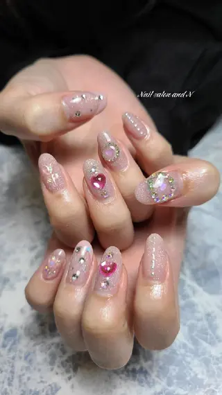 ネイル and Nのネイルデザイン