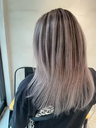 セミロング 冨岡 祐太郎✂️のヘアスタイル