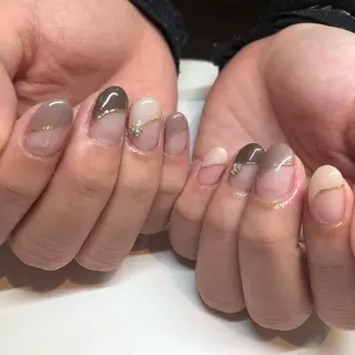ネイル Nail Studio  Coco  Rire所属・丸岡 由奈のネイルデザイン