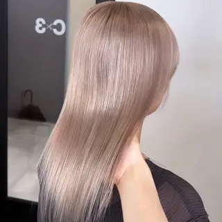 セミロング カラー Ren. 🦋デザインカラーのヘアスタイル