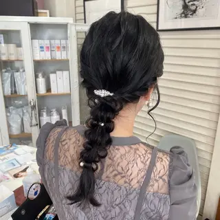 ヘアアレンジ 縮毛矯正ヘアアレンジ 🌸三輪知優🌸のヘアスタイル