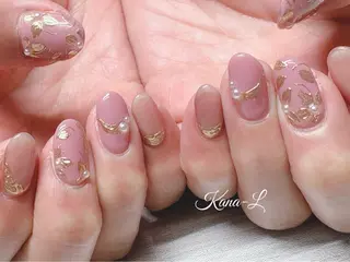 ネイル 芦辺 香奈のネイルデザイン