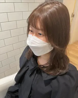 ミディアム カラー パーマ ヘアアレンジ メンズ キッズ ネイル マツエク・マツパ 🫧垢抜けヘア🫧 SHIORIのヘアスタイル