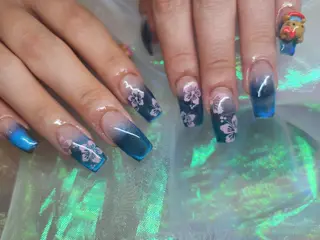 ネイル 💜bora .のネイルデザイン