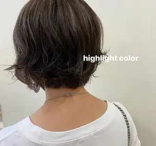 ショート カラー 顔周りレイヤー 🎀マリノのヘアスタイル