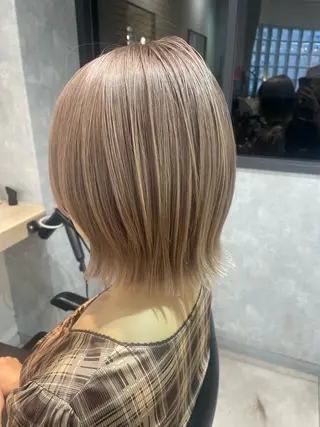 ミディアム カラー arrow🖤 もえみのヘアスタイル