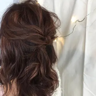セミロング カラー ヘアアレンジ stream1st所属・ツヤカラー 🕊️sayakaのヘアスタイル