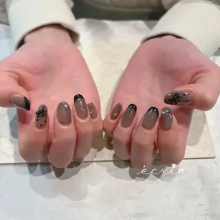 ネイル ecrin エクラン Haruka🌼のネイルデザイン