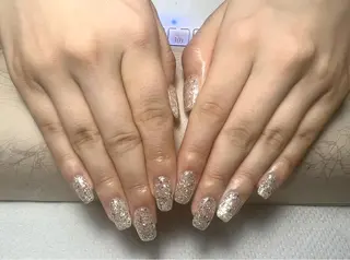 ネイル Una ☀️☀️のネイルデザイン