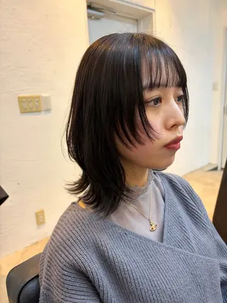 ミディアム カラー 🥀韓国ヘア🥀 宮津真菜のヘアスタイル