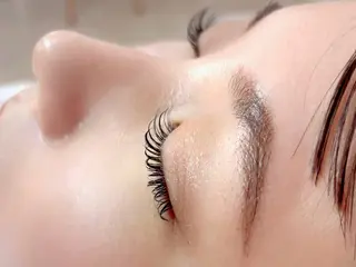 マツエク・マツパ Beauty Salon A'mily所属・A' milyのマツエク・マツパデザイン